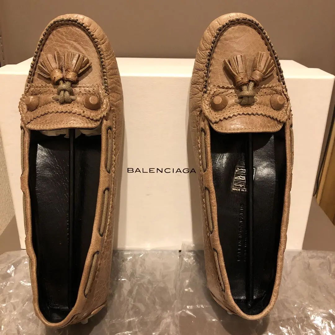 2025年最新】BALENCIAGA フラットシューズ・バレエシューズの