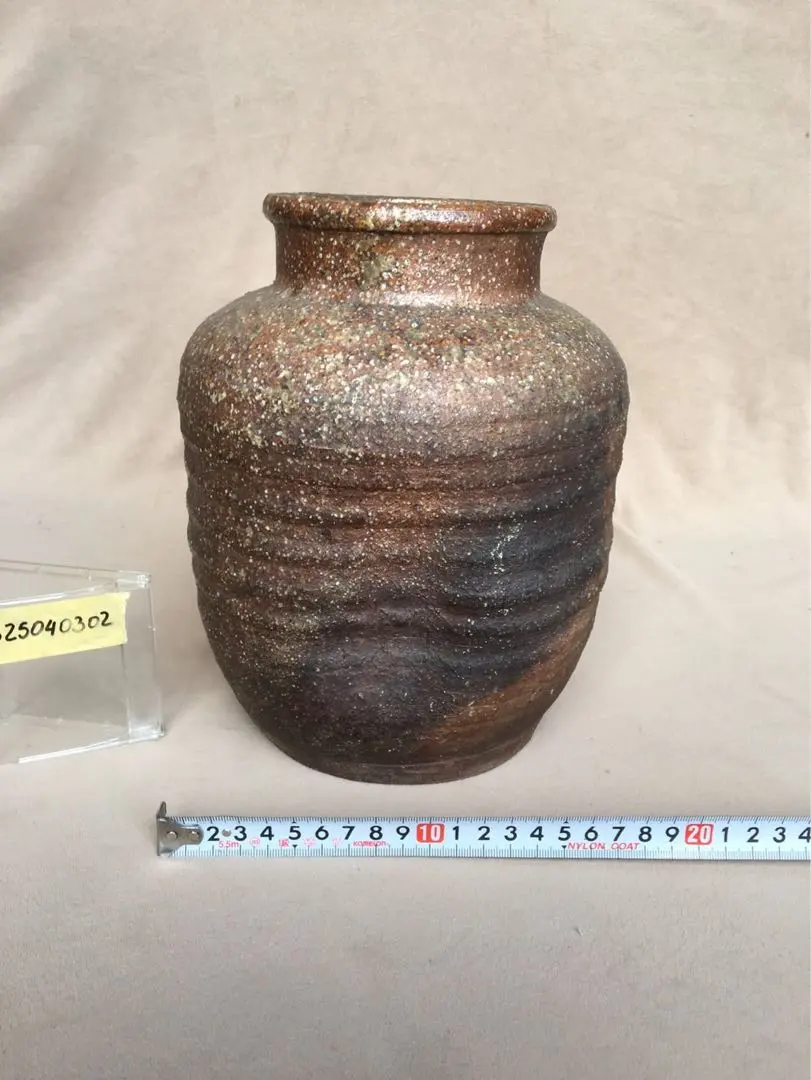 Thumbnail of Pottery vase, flower vase, single flower vase, flower container, jar, antique, old, antique item, old family collection