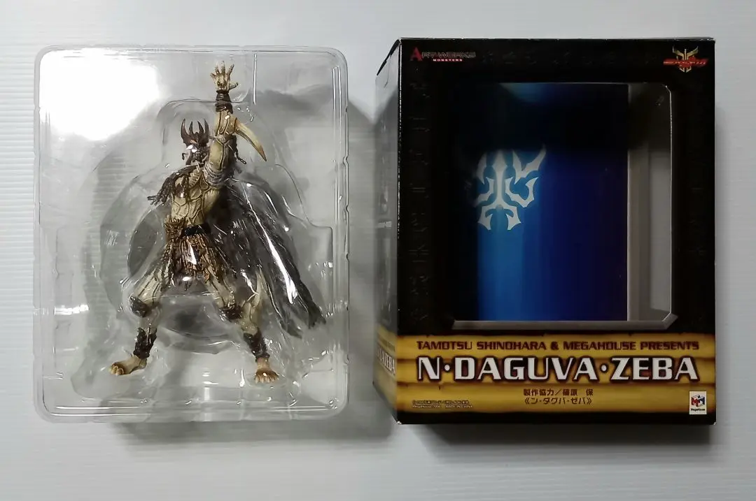 【未開封品】ン・ダグバ・ゼバ 仮面ライダークウガ アートワークス モンスターズ 81HldDRQmWL._UF350,350_QL80_.jpg