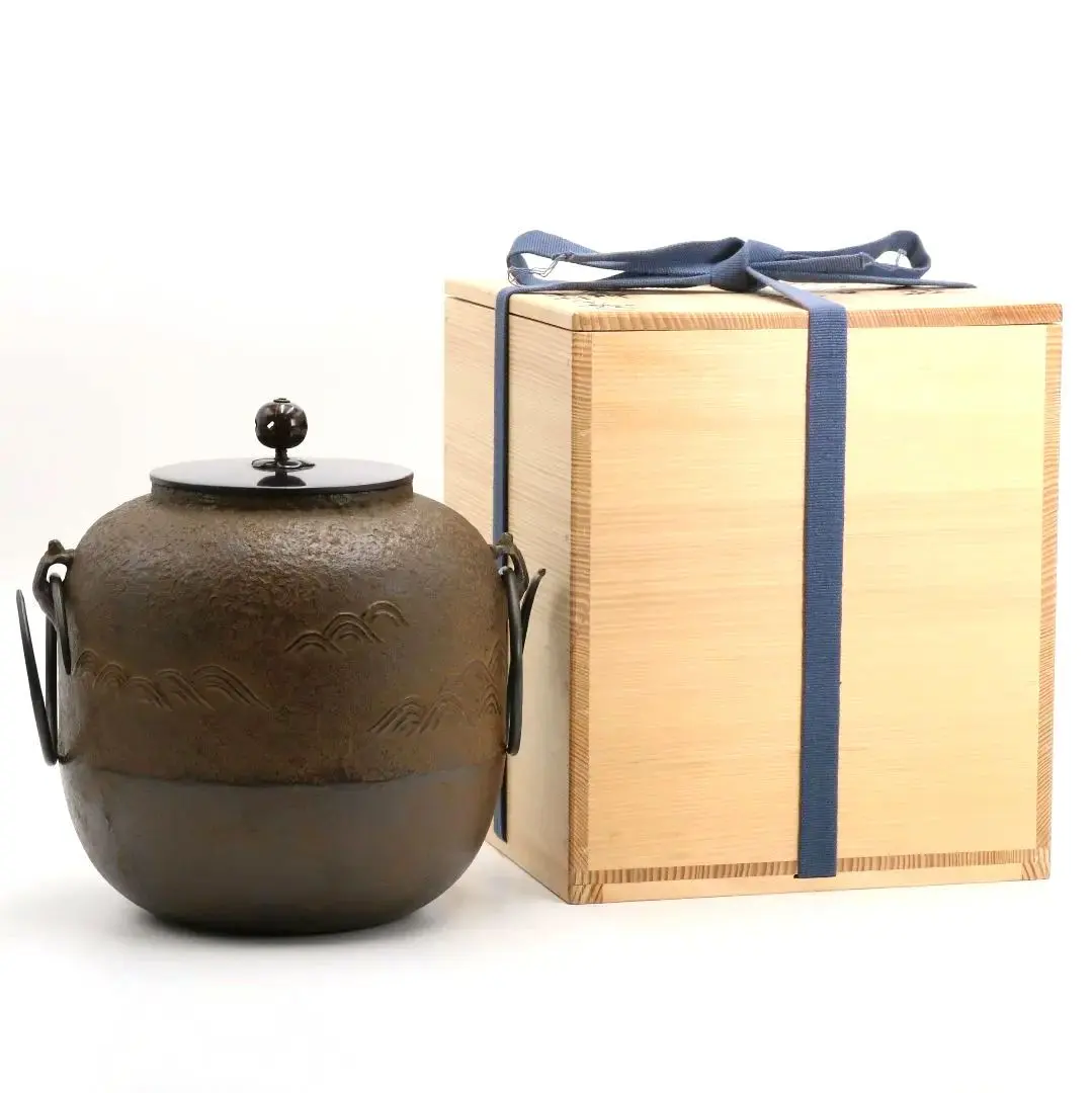 Thumbnail of Kamas Master Muneya Kimura made Seigaiha (Blue Ocean Wave) pattern kama (tea kettle) with Kamekan (turtle handles). Includes kama handle and original box. Tea ceremony utensils. V243