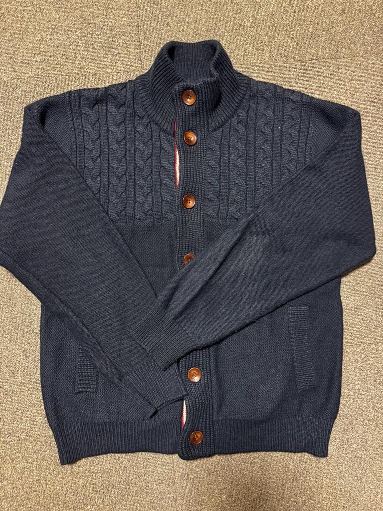 Thumbnail of Men's L Thick Knit Cardigan