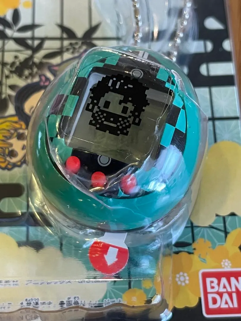 ゲームボーイ　Pocket 色／みどり。カートリッジ／たまごっち。【作動品】。 m95353101517_1.jpg?1712635219