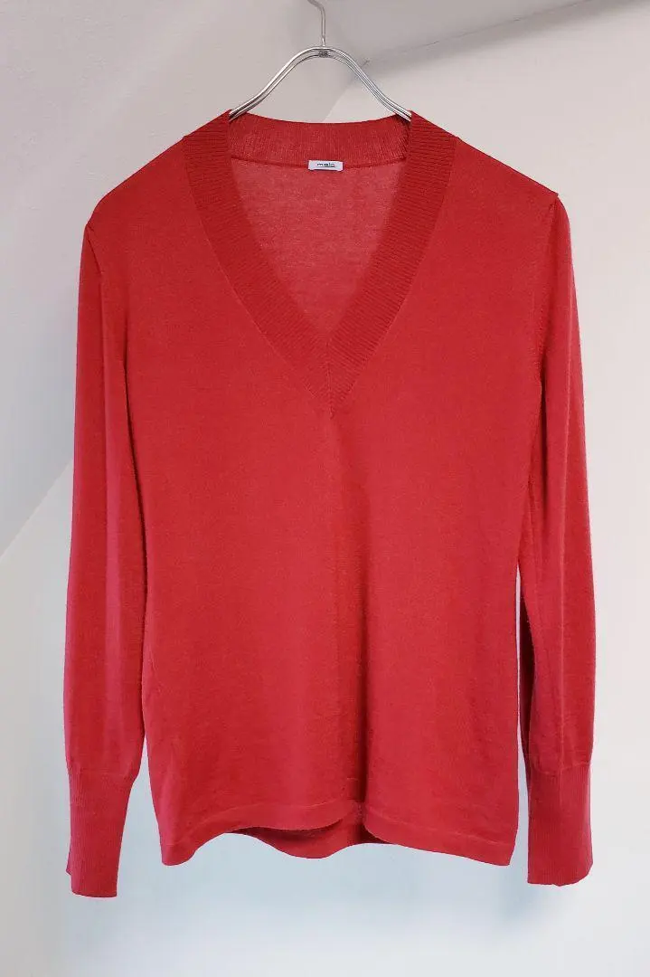 Thumbnail of Malo Italian-made long-sleeved knit, highest quality 100% cashmere, pure cashmere