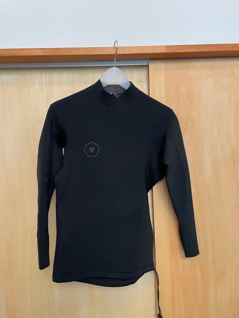 ヴィスラ　タッパー　ベスト Mサイズ ウェットスーツ ベスト（VISSLA／マリンスポーツ用品