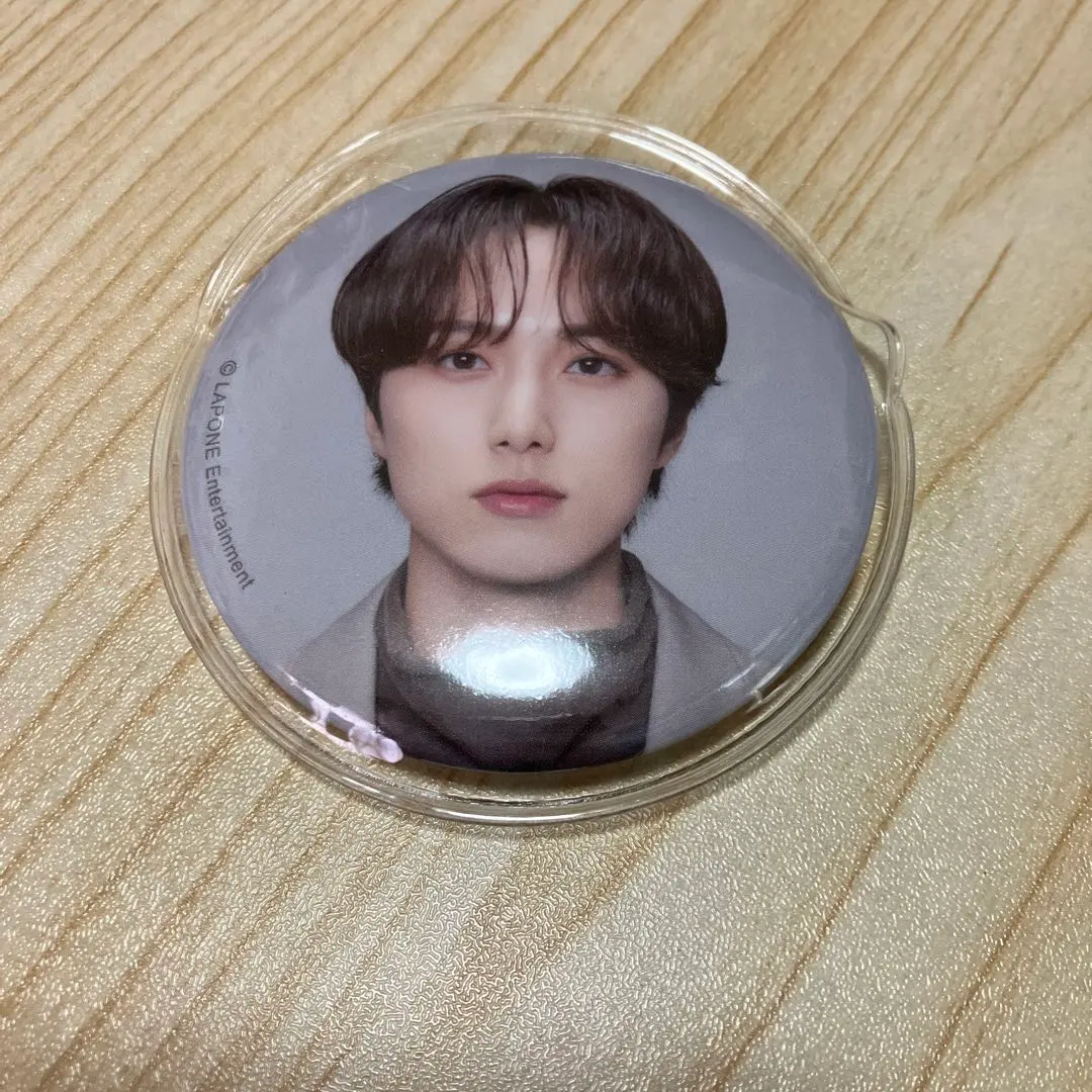 Thumbnail of Takumi Ozaki Exhibition Can Badge