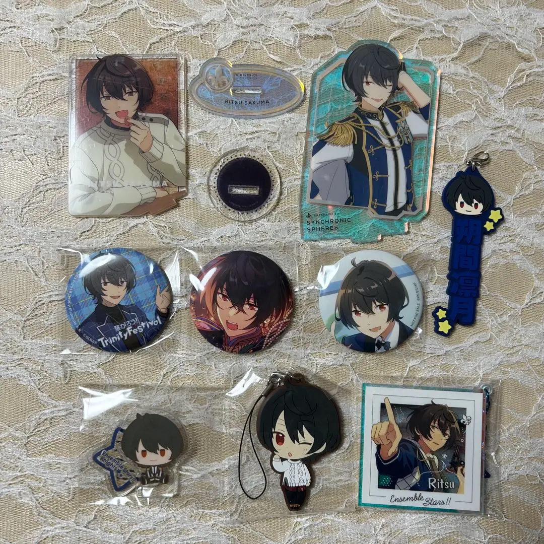 Thumbnail of Ritsu Sakuma Ensemble Stars acrylic stand, can badge, acrylic key chain