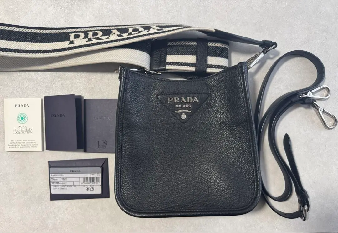 国内発送プラダジップ Viteo Daino daino PRADA(プラダ) - 海外通販のBUYMA