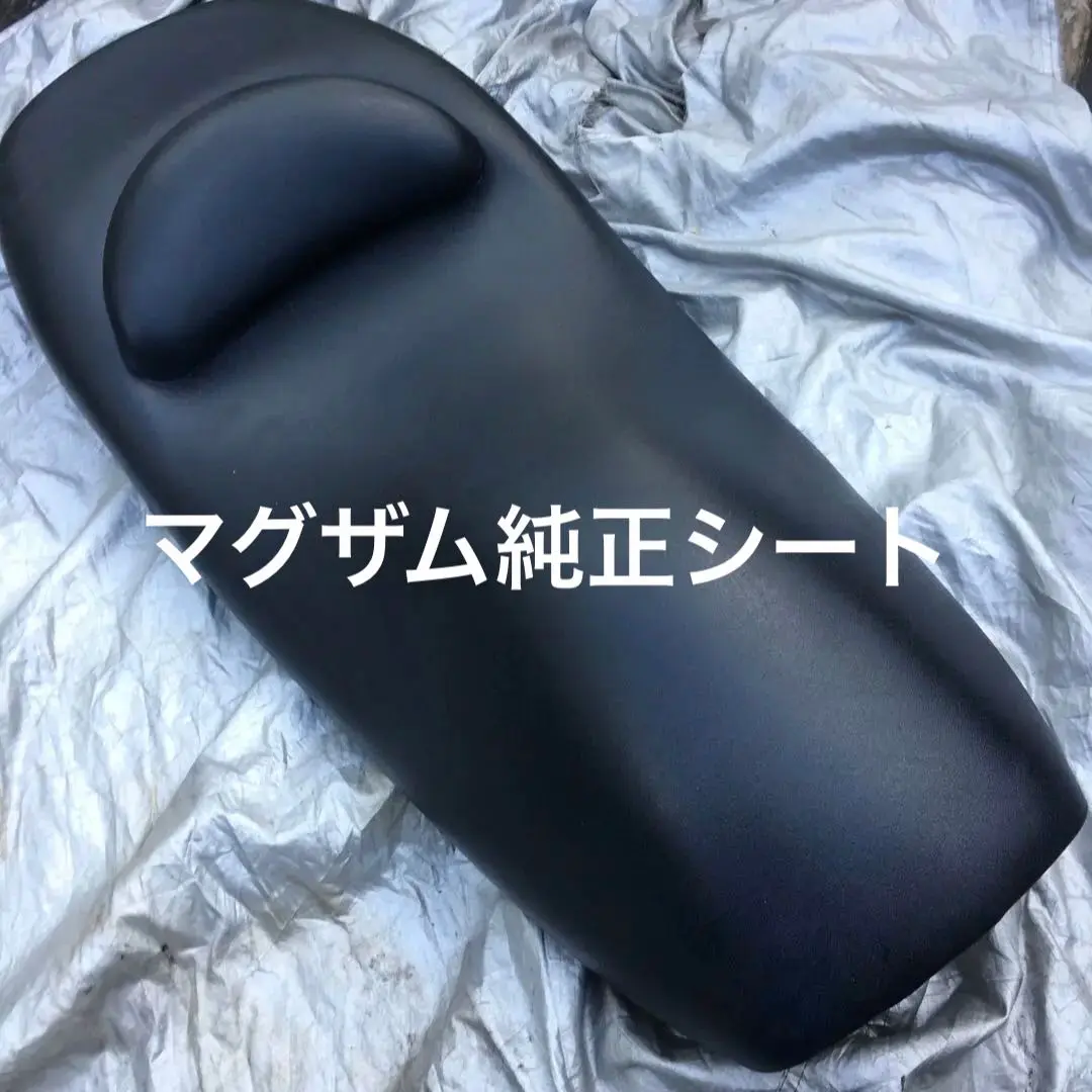 (*)様 マグザム　穴無しの美品！！耐久性安心の純正シート　SG17J SG21 2025年最新】マグザム純正シートの人気アイテム - メルカリ
