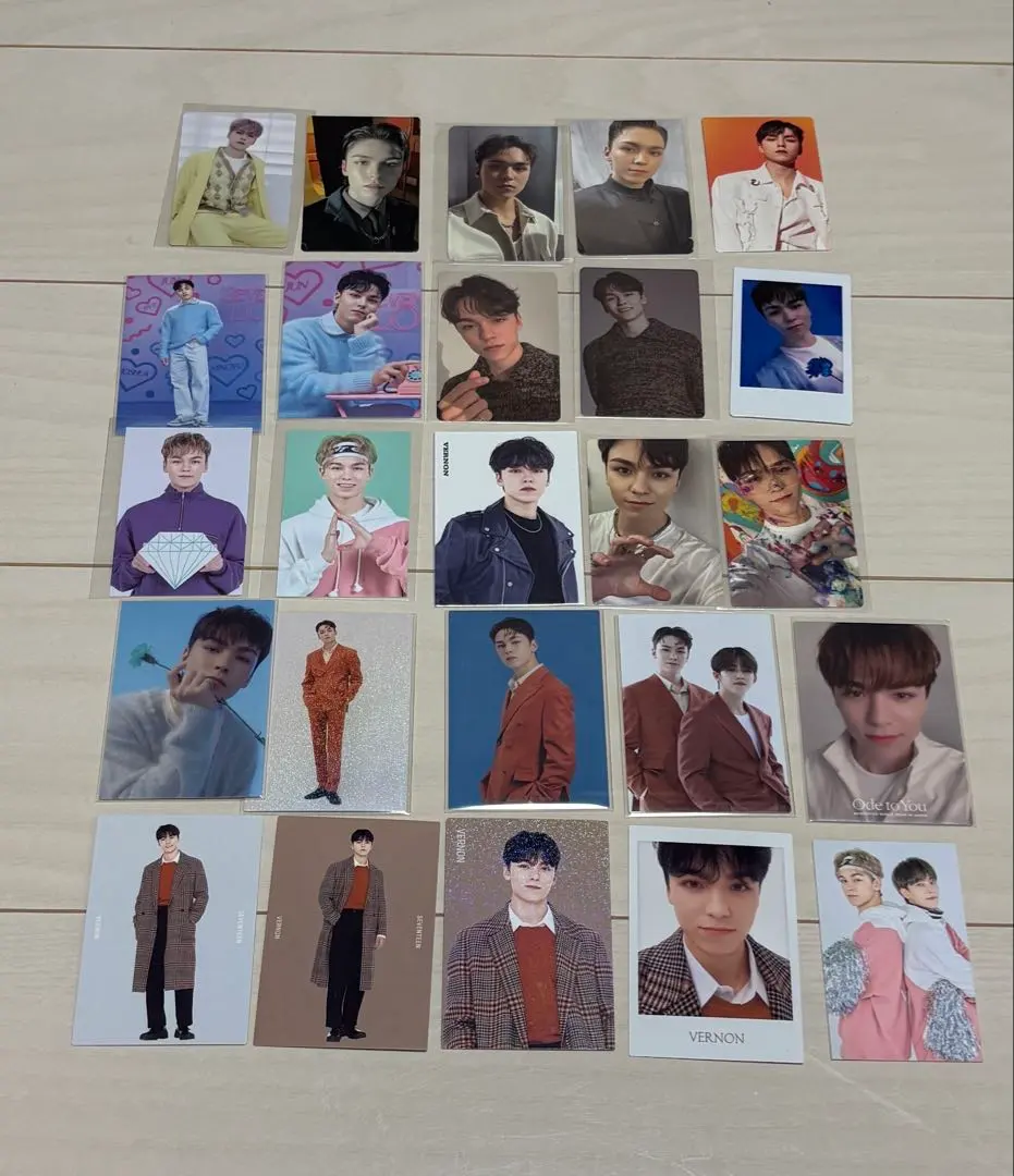 Thumbnail of SEVENTEEN Vernon Message Trading Cards & Cheki Photos - Bundle