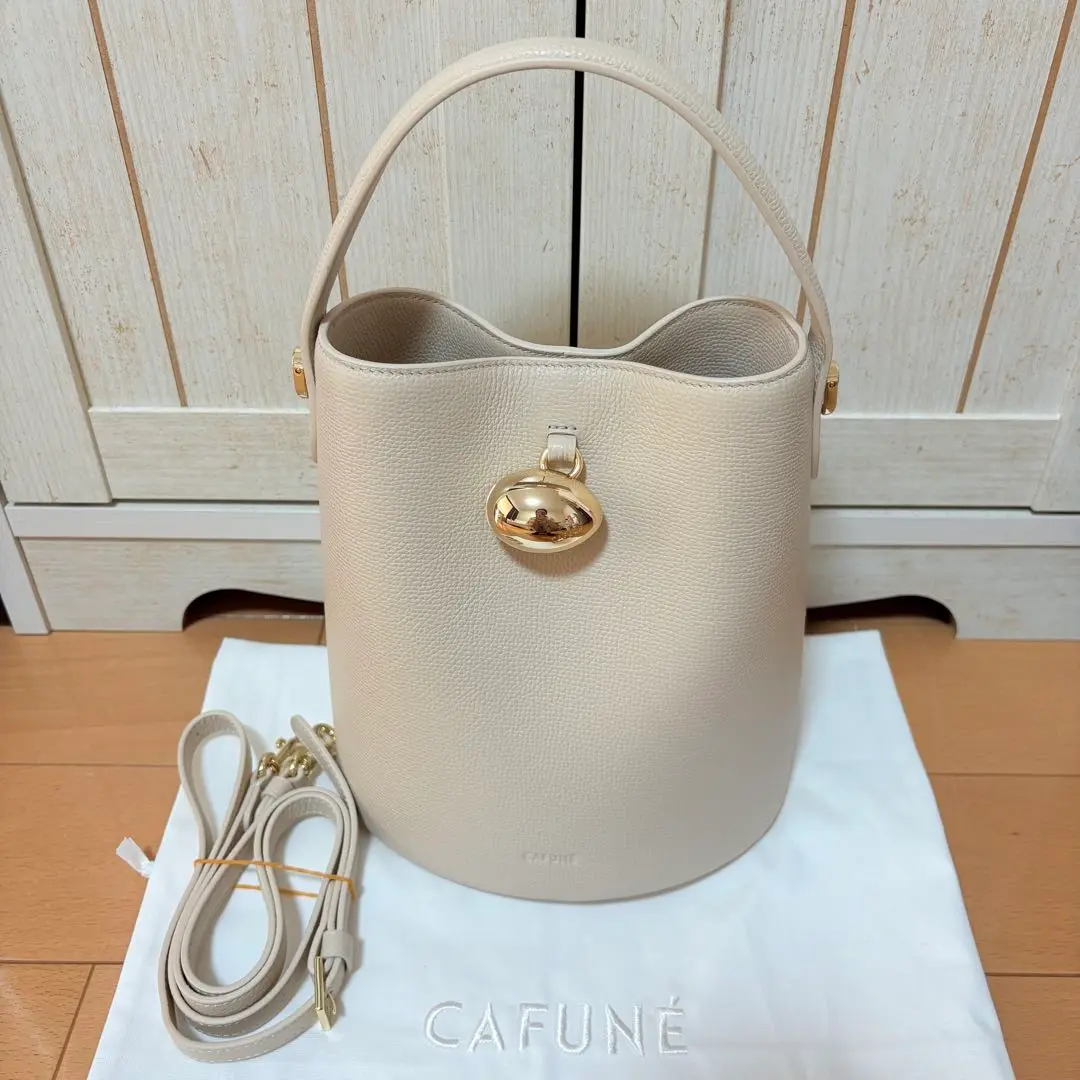 限定お値下げ　美品CAFNE' カフネ　cafune egg bucket CAFUNE カフネ ショルダー バッグ EGG BUCKET エッグ バケット