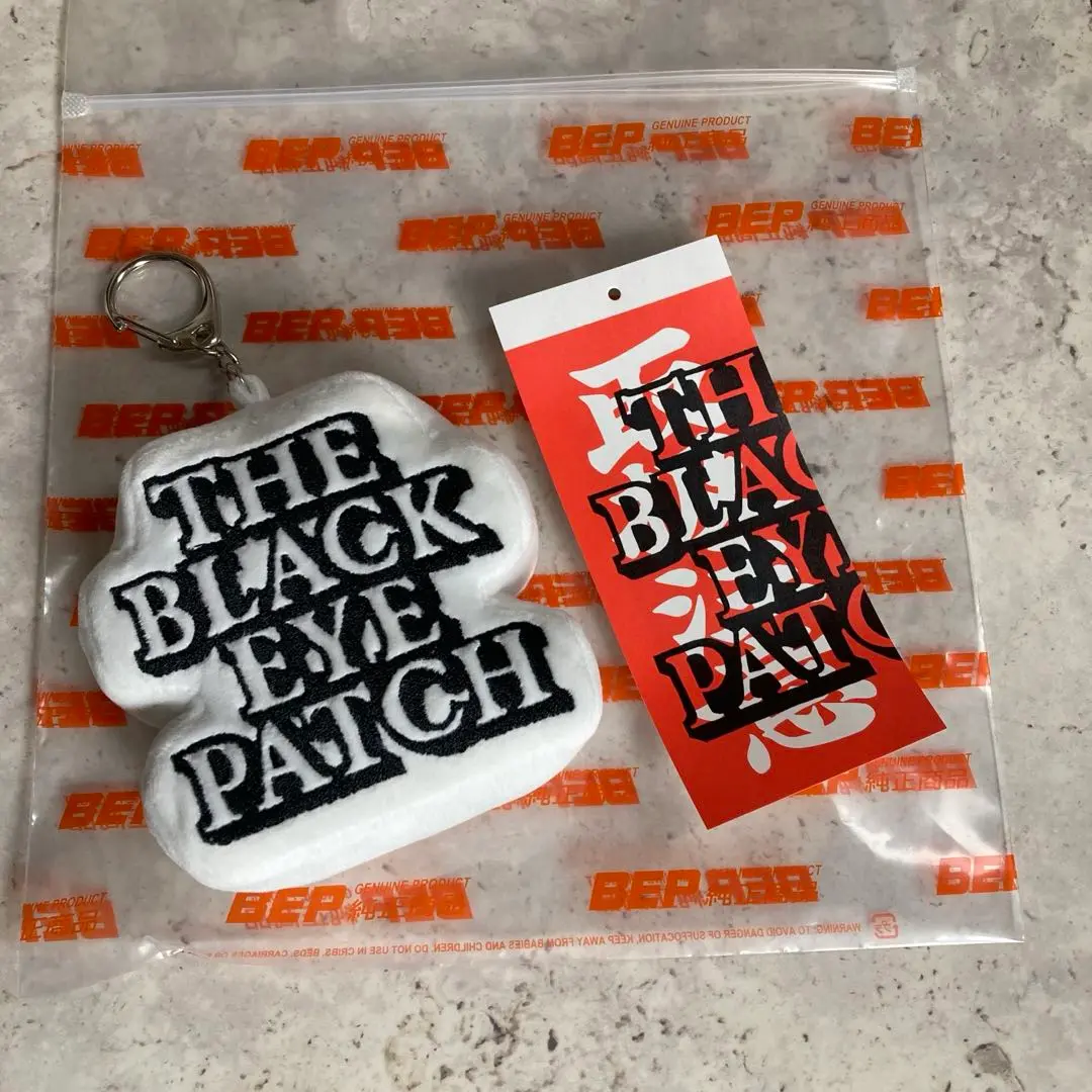 black eye patch ブラックアイパッチ クッション インテリア 2025年最新】blackeyepatch クッションの人気アイテム - メルカリ