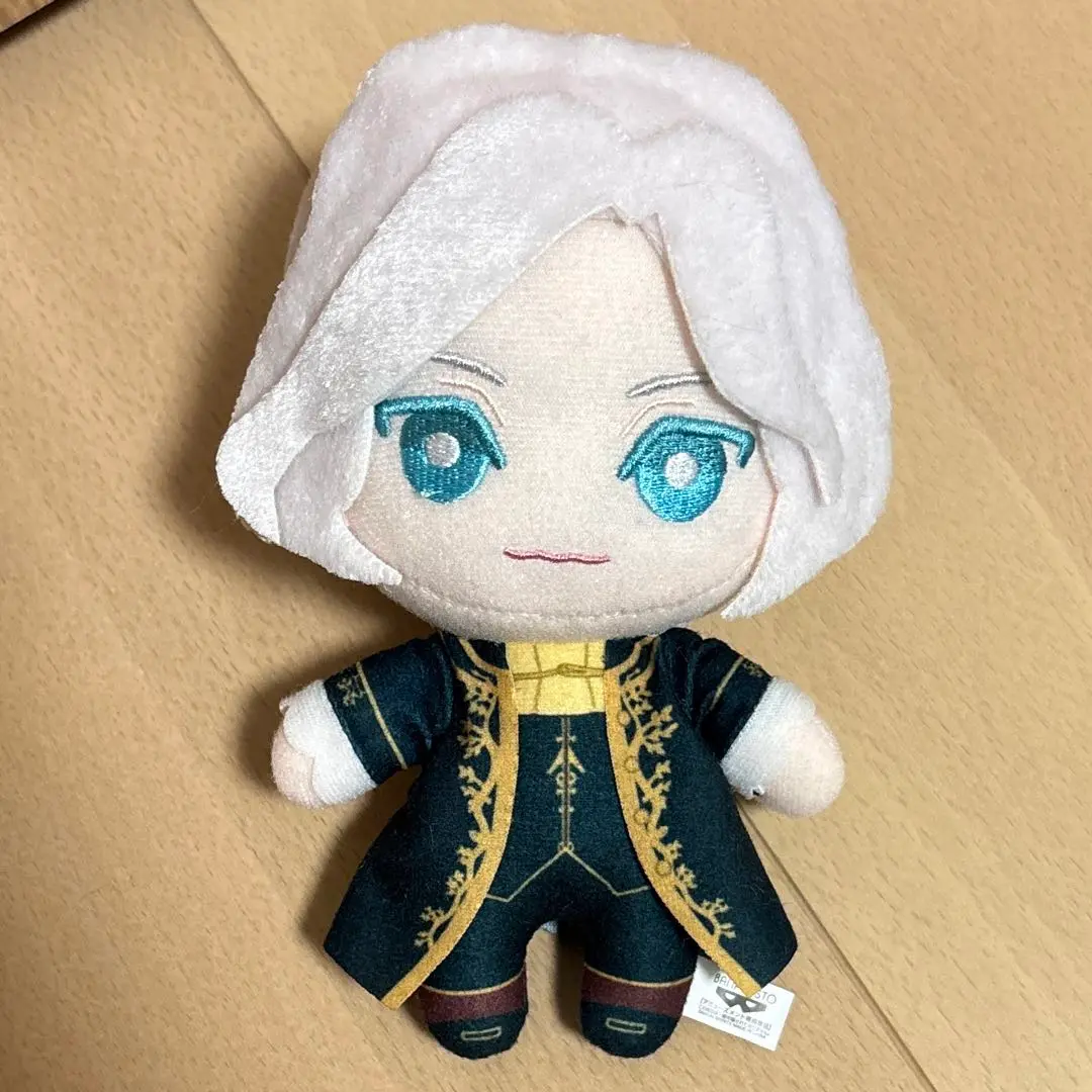 第五人格』デフォルメぬいぐるみ「ともぬい」がゲーセン景品に