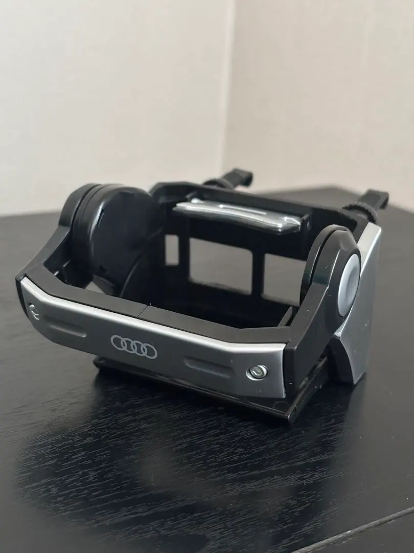アウディ　AUDI 純正　ドリンクホルダー 2個セット 黒/シルバー 2025年最新】アウディ純正ドリンクホルダーの人気アイテム