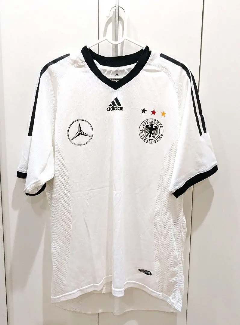 2002年サッカードイツ代表スポンサー（ベンツ）入り2nd