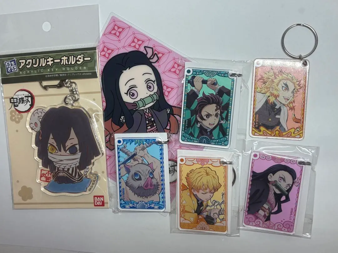 Thumbnail of Kimetsu no Yaiba Acrylic Keyholder Set of 6