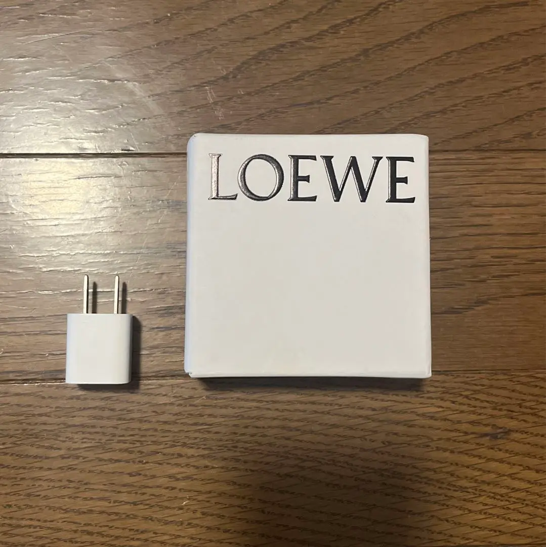 LOEWE 箱のみ LOEWE - 左の箱のみ【専用】の通販 by macoto's shop｜ロエベ