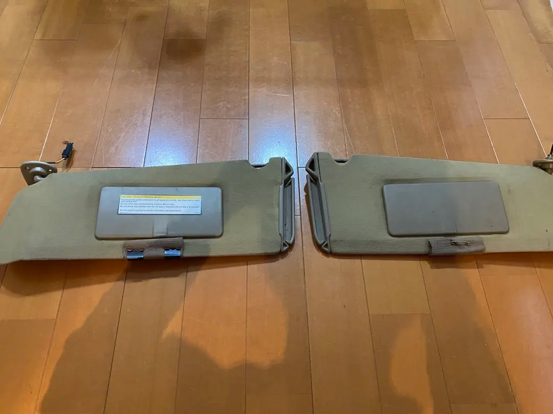 シボレー　タホ　サンバイザー　タン色　C/K サバーバン　C1500 シボレー タホ サンバイザー タン色 C/K サバーバン C1500
