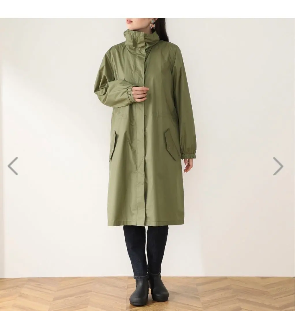 Thumbnail of aiu Cycle Raincoat
