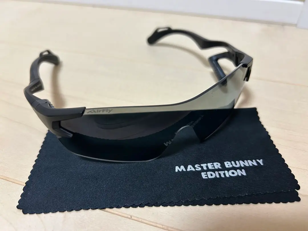 新品　AirFly ゴルフ　サングラス MASTER BUNNY EDITION 新品 AirFly ゴルフ サングラス MASTER BUNNY EDITION