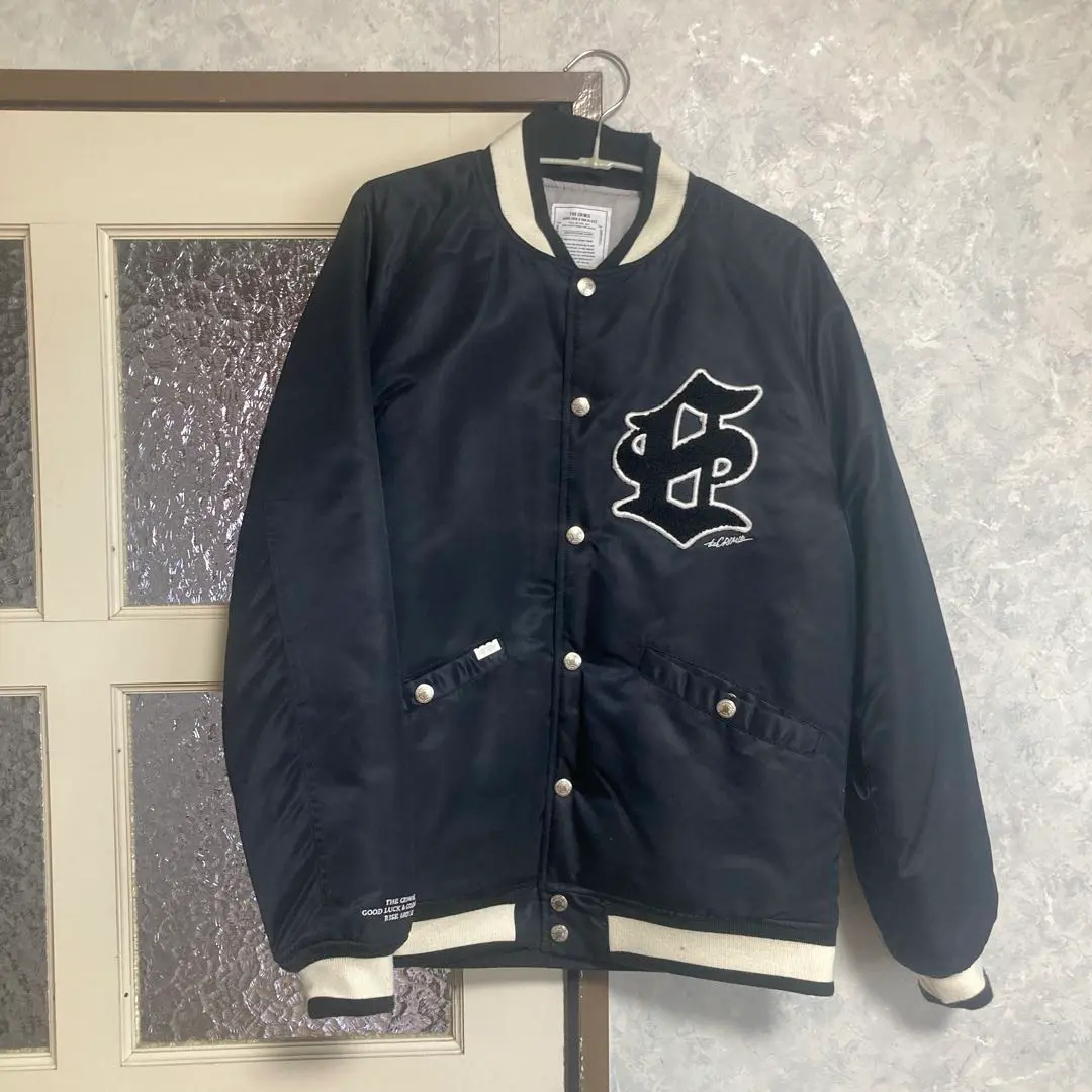 THE CRIMIE クライミー スタジャン 黒　レザー　切り替え　美品 THE CRIMIE クライミー スタジャン 黒 レザー 切り替え 美品