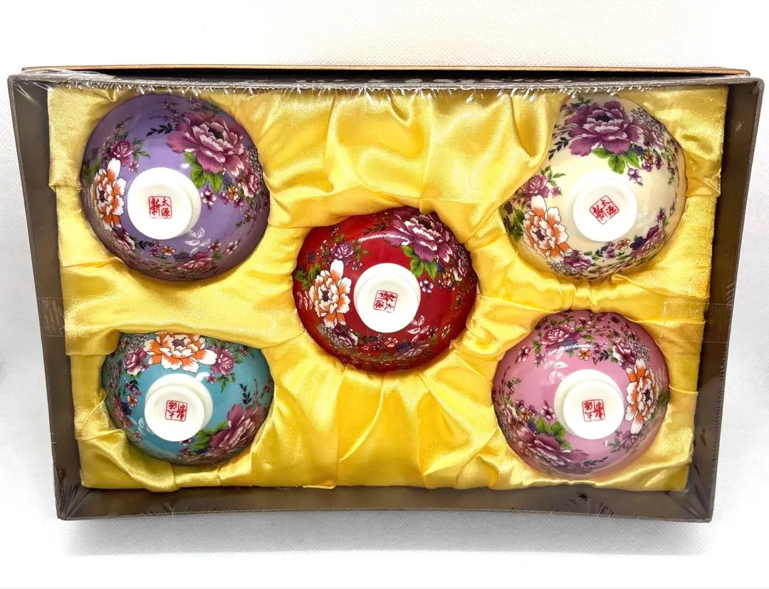 Thumbnail of Taiwanese tea set