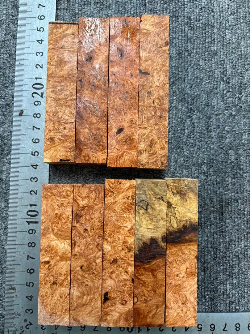 Thumbnail of No. 22 High-grade grain, Japanese quince burl, figured grain, burl grain, pen blank