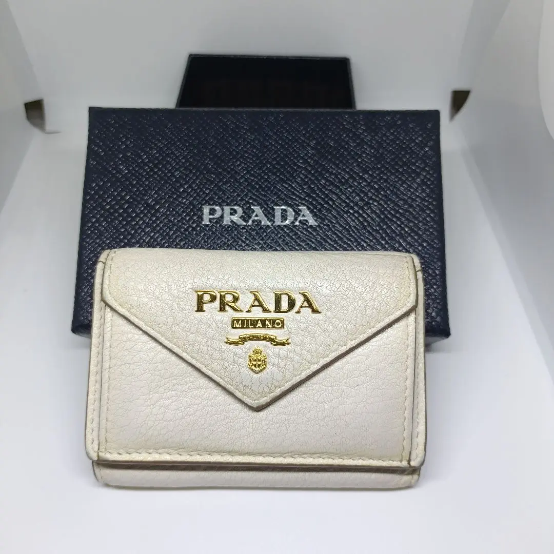 2025年最新】PRADA カラー：ホワイト系 三つ折り財布の人気