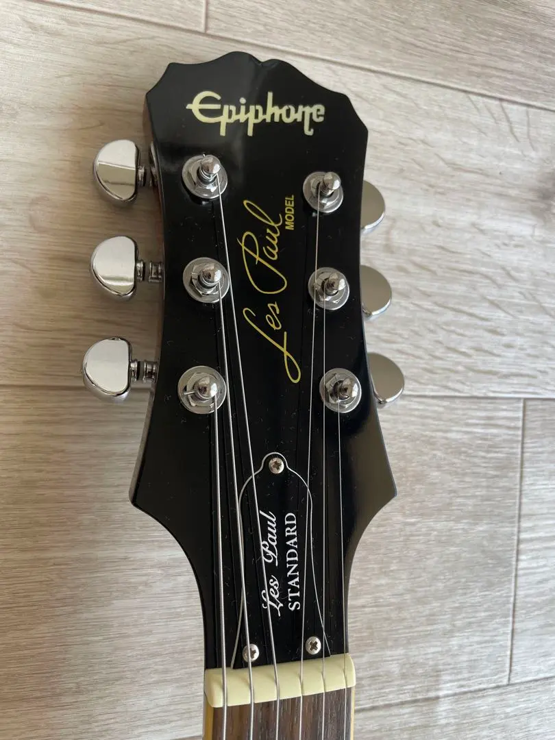 Epiphone Les Paul Standard Epiphone Les Paul 的縮圖