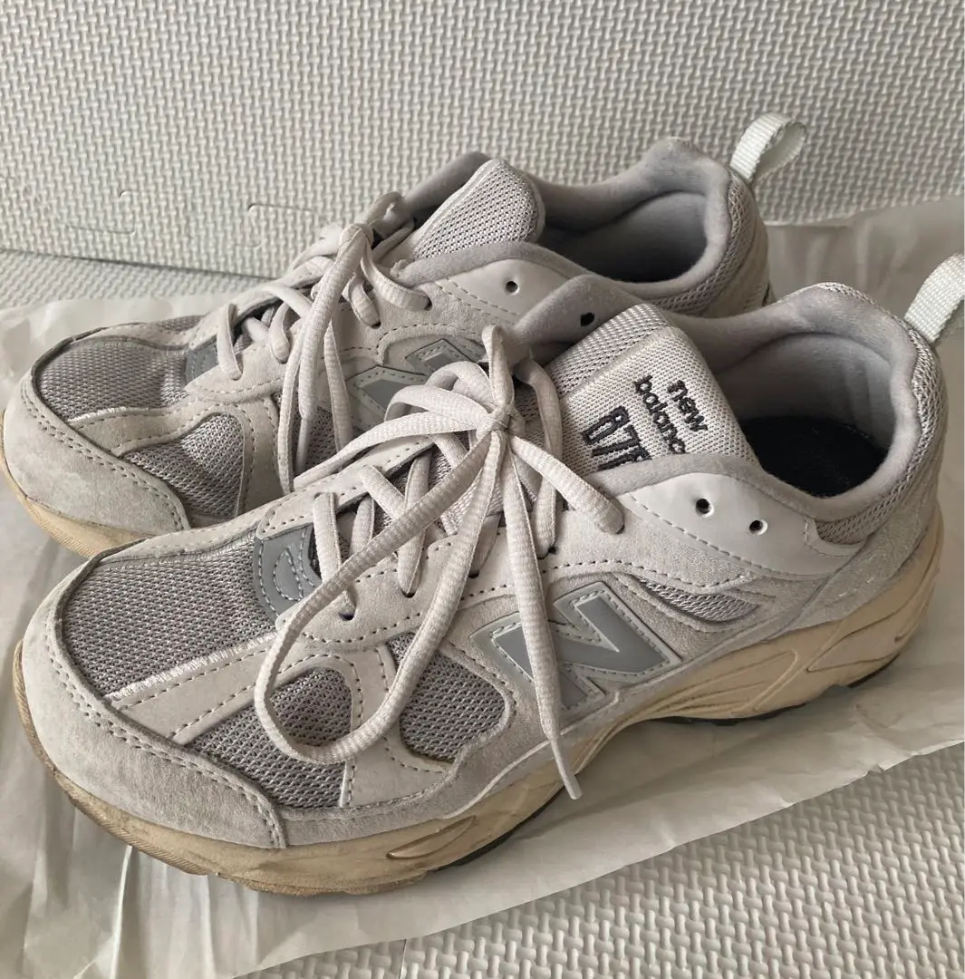 New Balance 878 ニューバランス　スニーカー　24cm 2025年最新】ニューバランス 878 24cmの人気アイテム - メルカリ