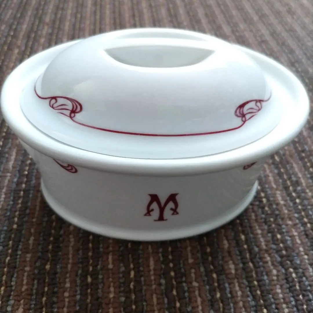 可愛いテリーヌポット　フランス19世紀　パテ　グラタンの器　アンティーク　陶器 フランス 19c テリーヌポット (グラタン皿)
