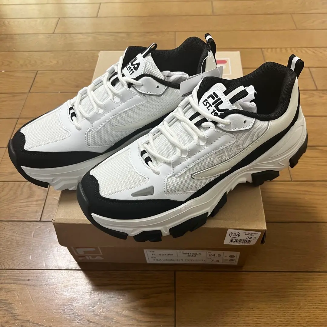 YUURI✖FILA コラボスニーカー/RED/ＷＨＴ／24.5センチ FILA×優里 コラボスニーカー レッド×ホワイト Alto3 24.0cm
