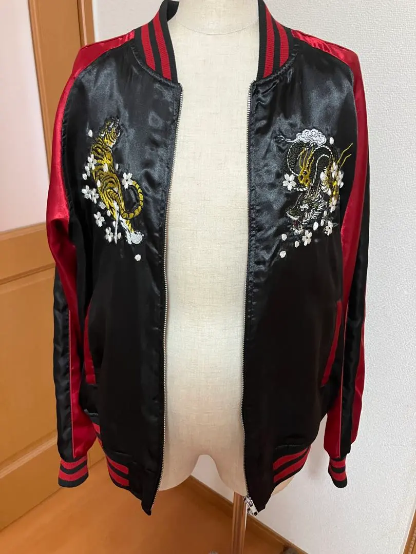 Thumbnail of Dragon Tiger Embroidery Satin Souvenir Jacket, Red and Black, Unisex