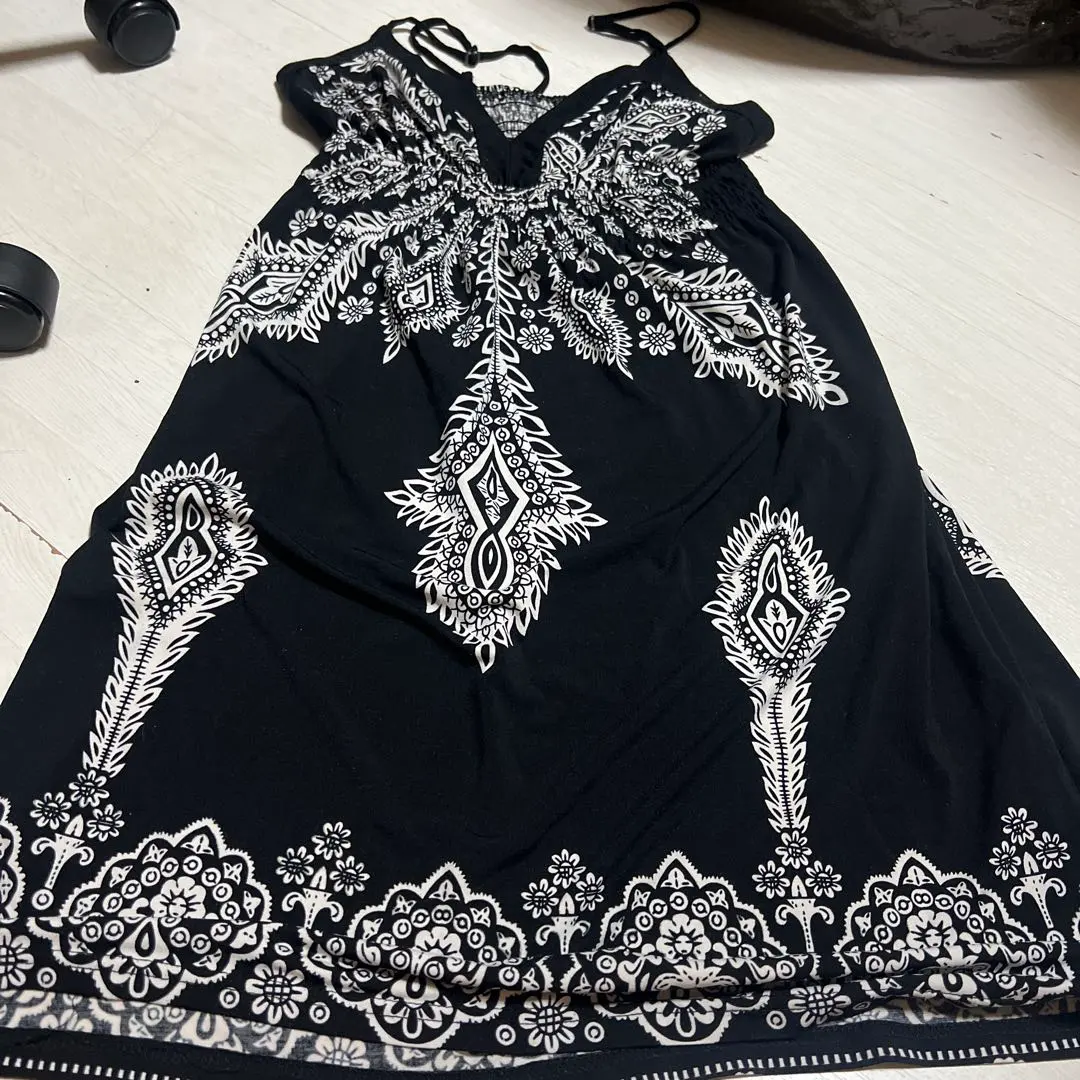 Thumbnail of Sleeveless dress, M, black, white embellishments