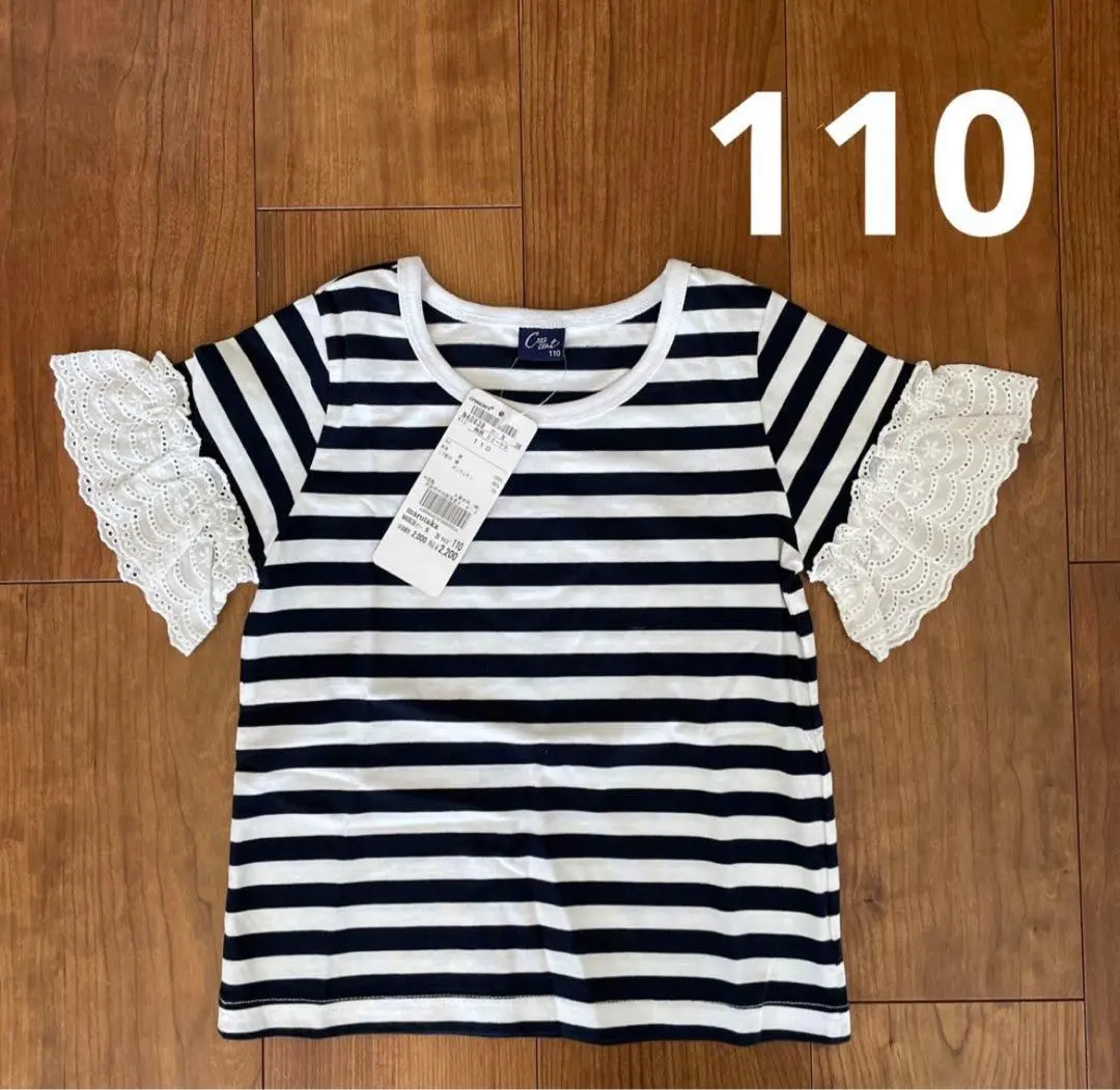 Thumbnail of 【Brand New with Tag, Unused】crescent Lace Sleeve Border Short Sleeve T-shirt 110