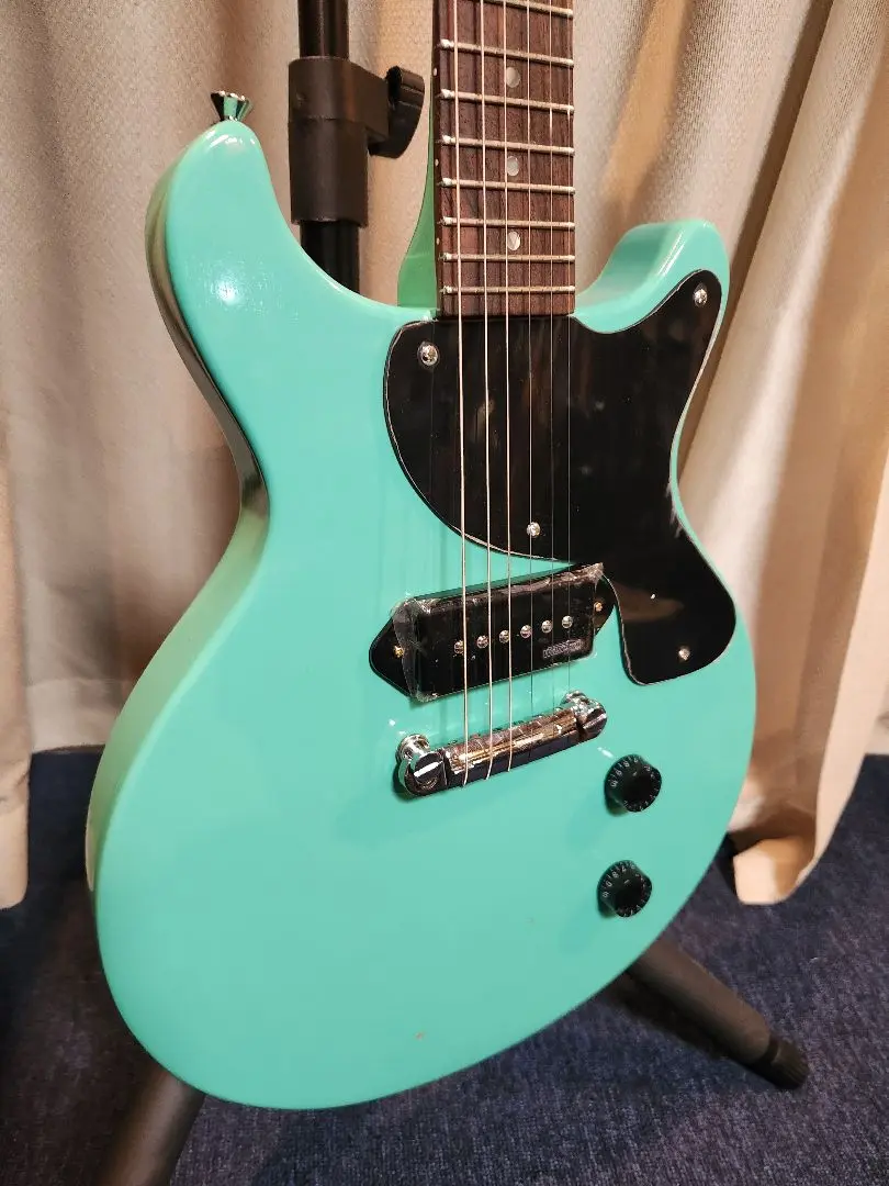 Epiphone レスポールジュニア、ピックアップ社外p90 ピックガード交換 Epiphone レスポールジュニア、ピックアップ社外p90