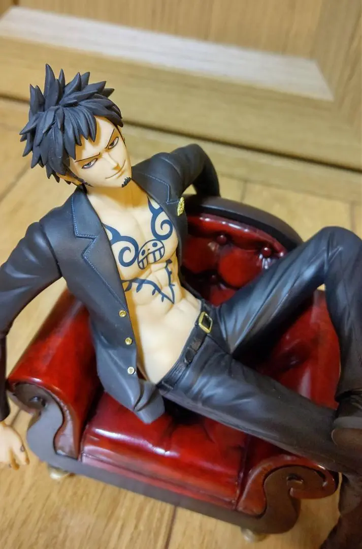 美品　新品未開封　socトラファルガー・ロー pop 楽天市場】【輸送箱入り】Portrait.Of.Pirates ワンピース“S.O.C