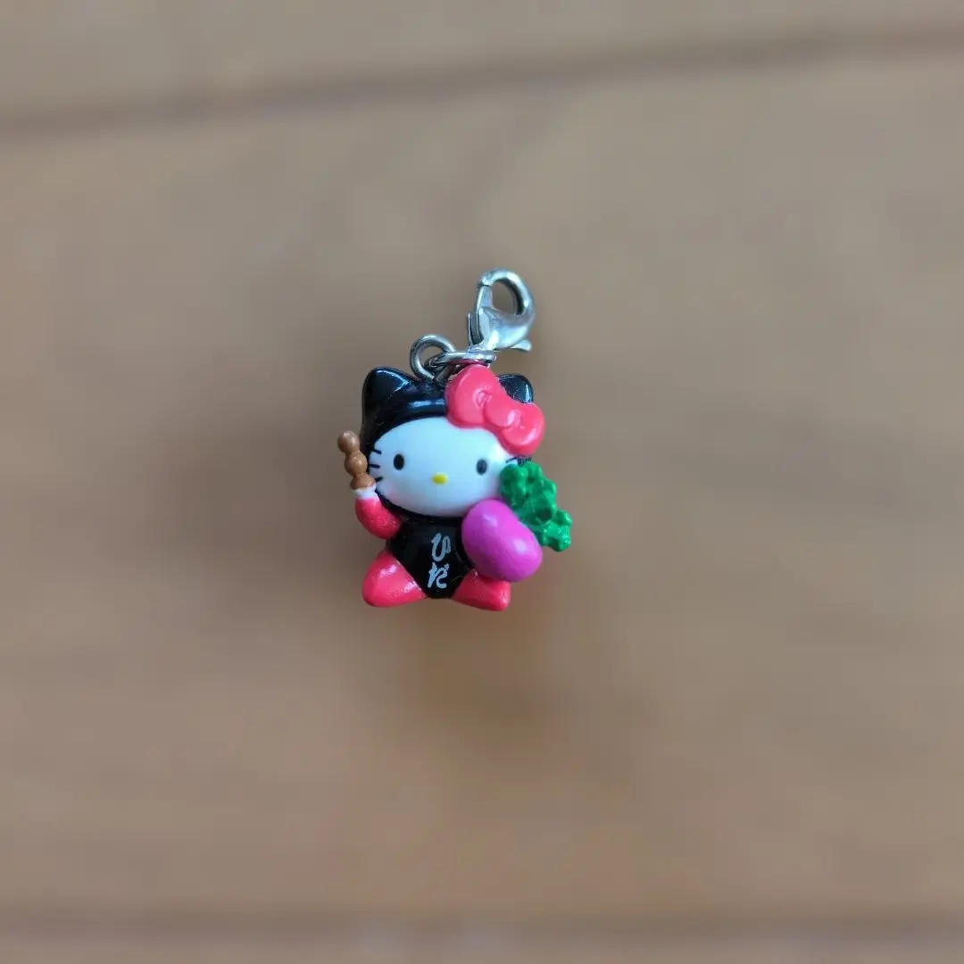 Thumbnail of Hida Sarubobo Hello Kitty Local Charm