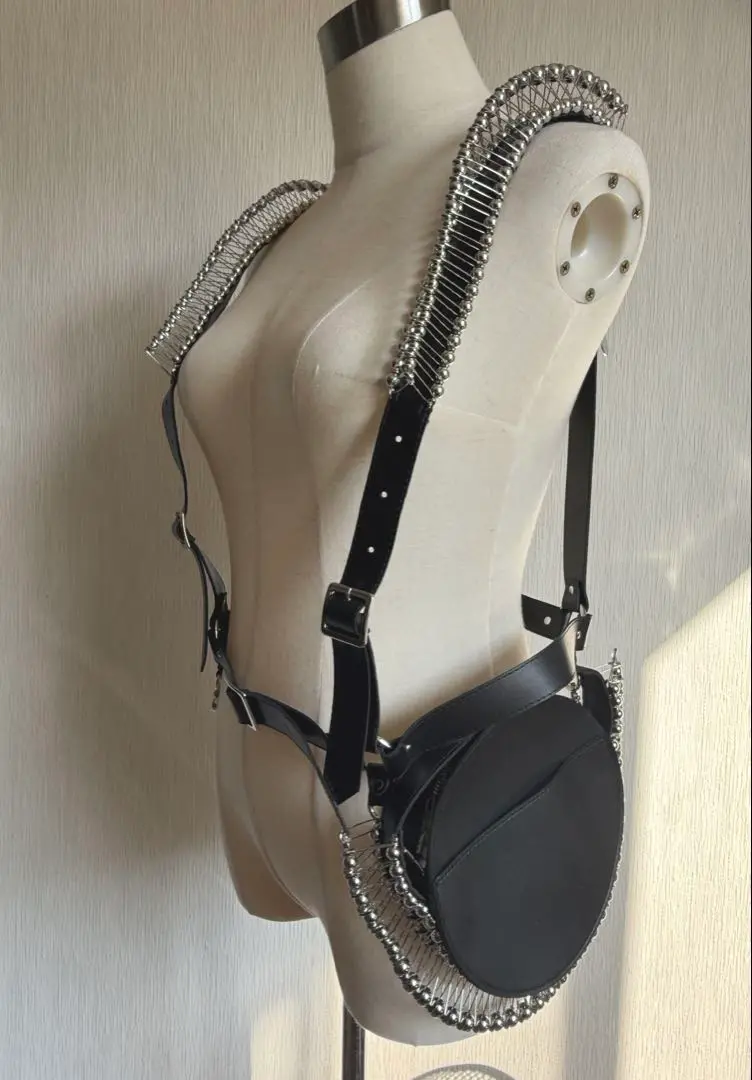 noir Kei ninomiya ビスチェ ハーネスサスペンダー S noir kei ninomiya 23ss サスペンダーバッグハーネス - メルカリ
