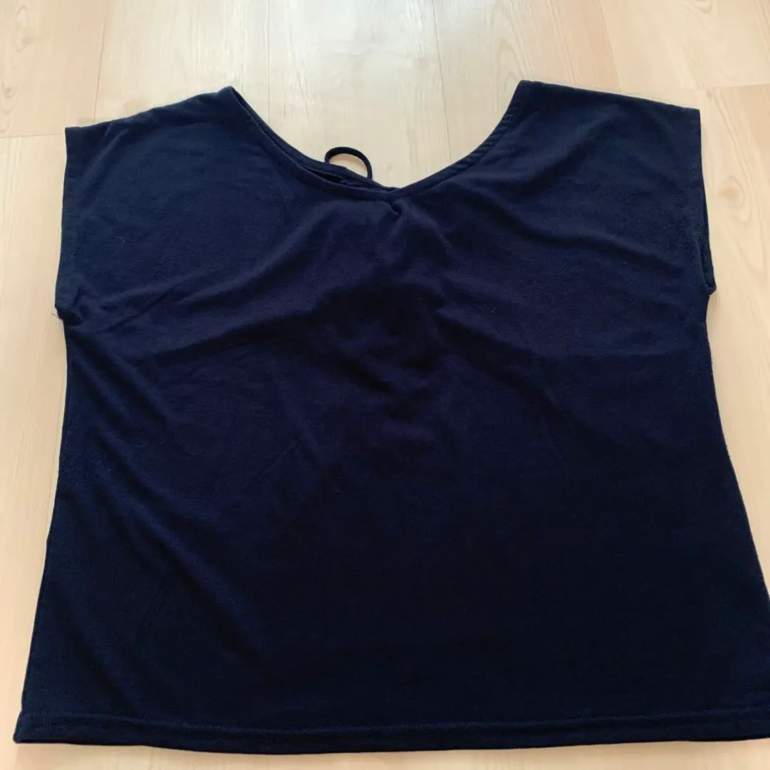 Thumbnail of Navy sleeveless cut-and-sew top, size M