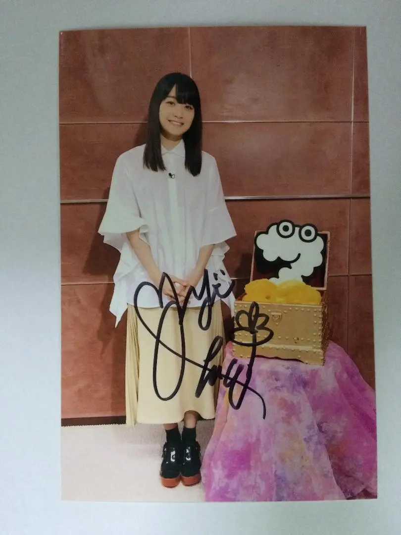 乃木坂46 トレカ サインシリアルナンバー入り 深川麻衣 斎藤優里
