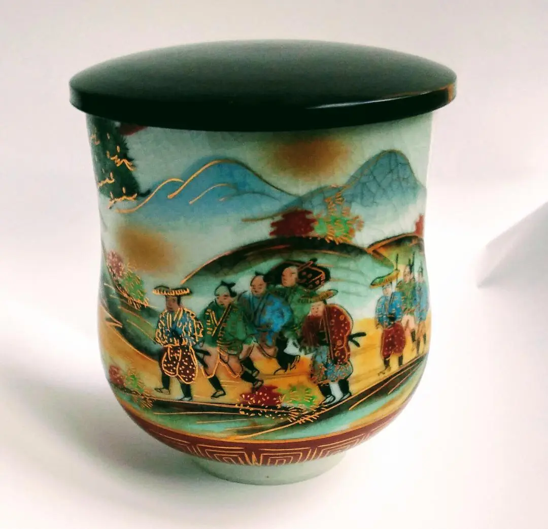 美品 九谷焼 正峰「細密花詰」図飾皿 共箱 美術品 2025 新作】 美品 九谷焼 正峰「細密花詰」図飾皿 共箱 美術品