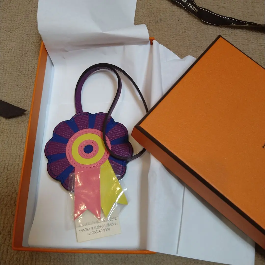 エルメス フラワーチャーム 表参道限定 HERMES HERMES - エルメス HERMES 表参道限定 フラワー バッグチャーム