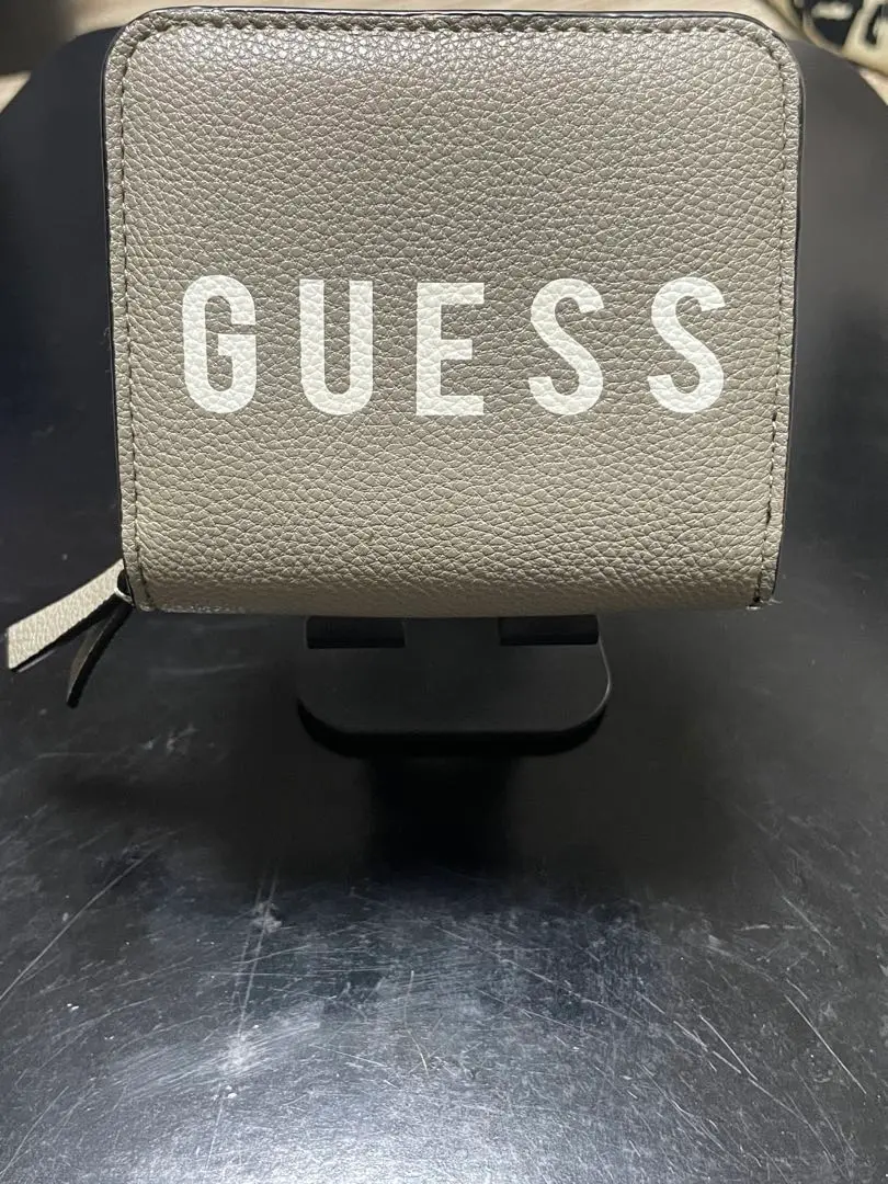【未使用】【タグ付き】GUESS コーデリア ロゴ 三つ折り 財布 コンパクト 楽天市場】財布 三つ折り（ブランドゲス）の通販