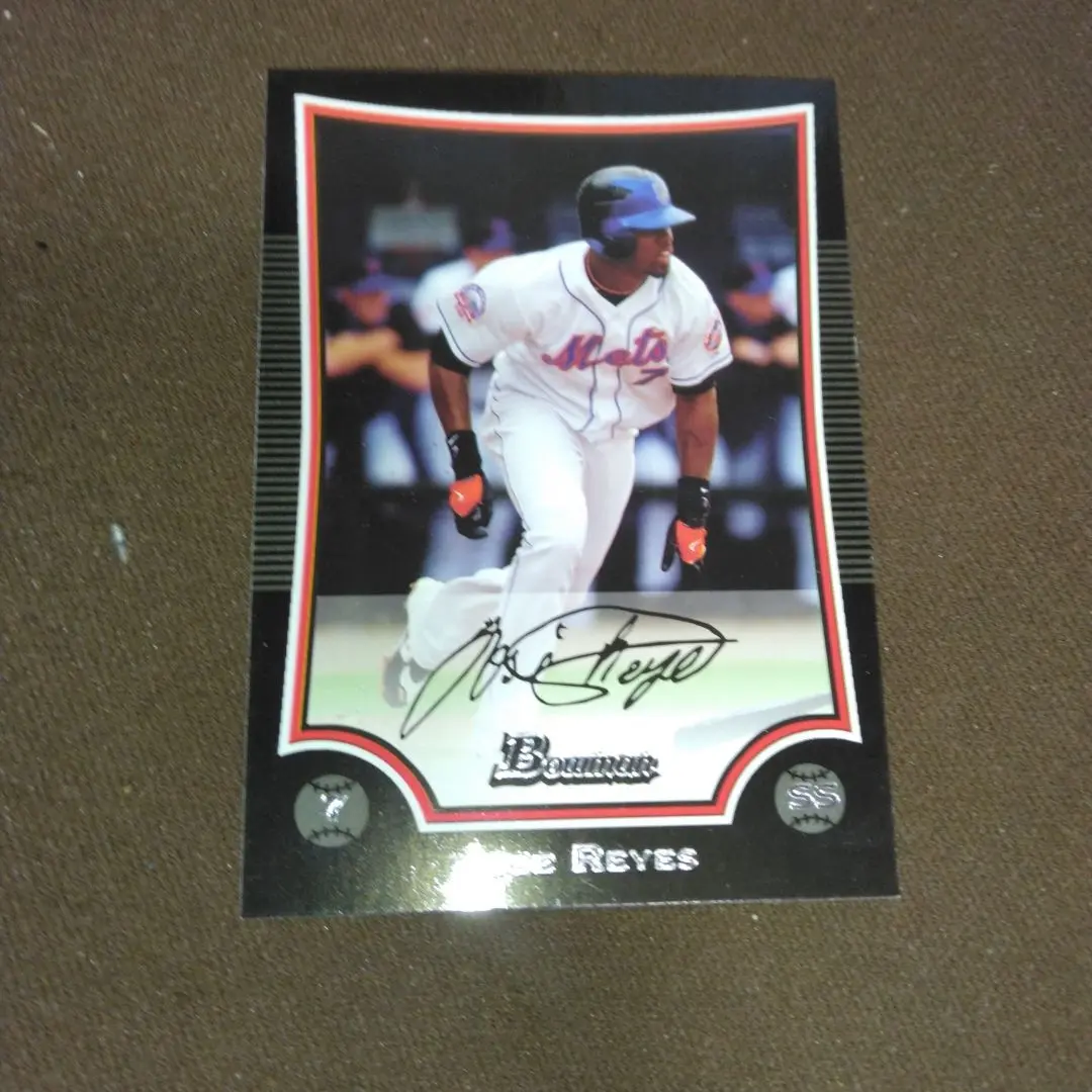ホセ・イグレシアス　Jose Iglesias 実使用　直筆サイン　バット Game-Used or Autographed All auctions | MLB Auctions