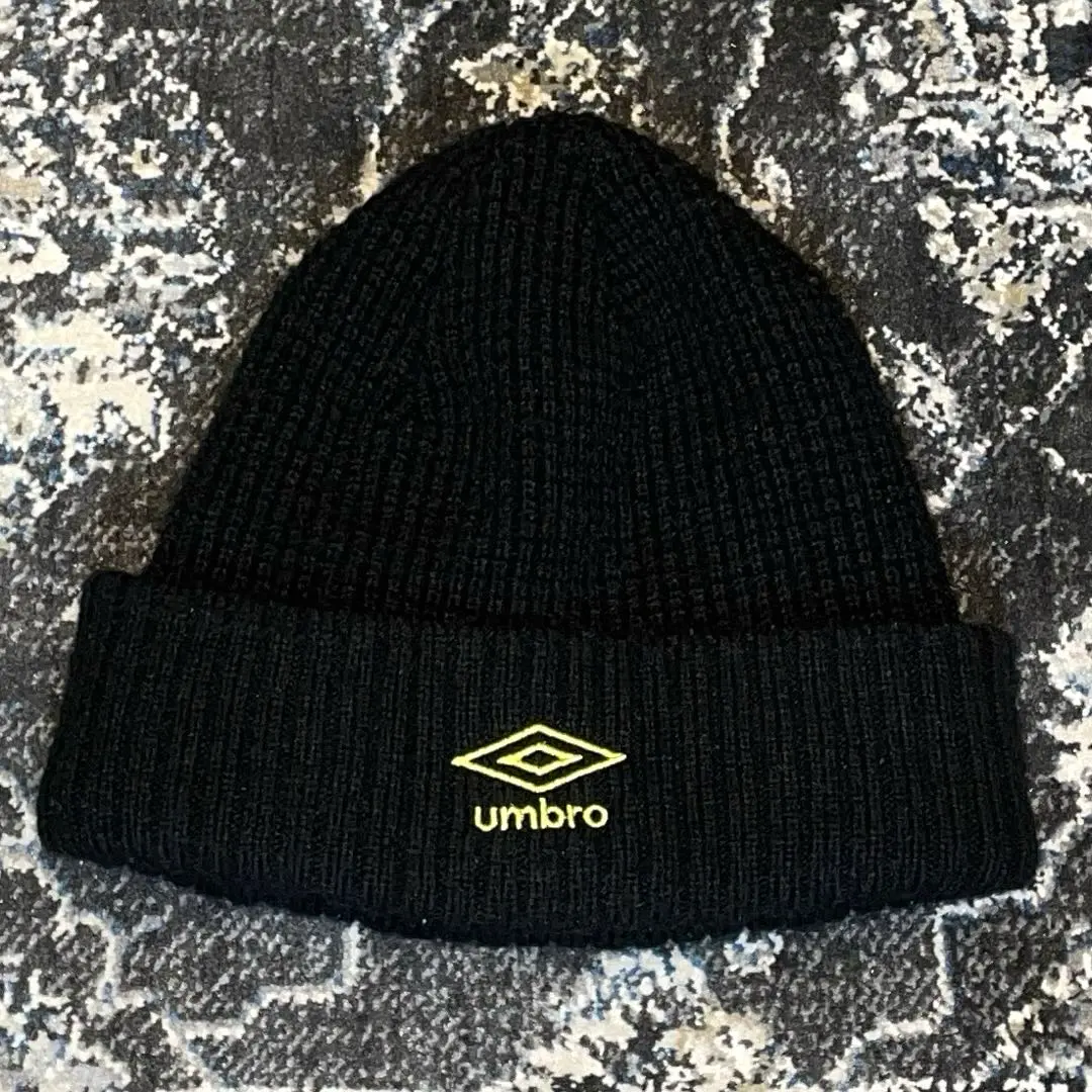 Thumbnail of umbro BASIC KNIT BEANIE