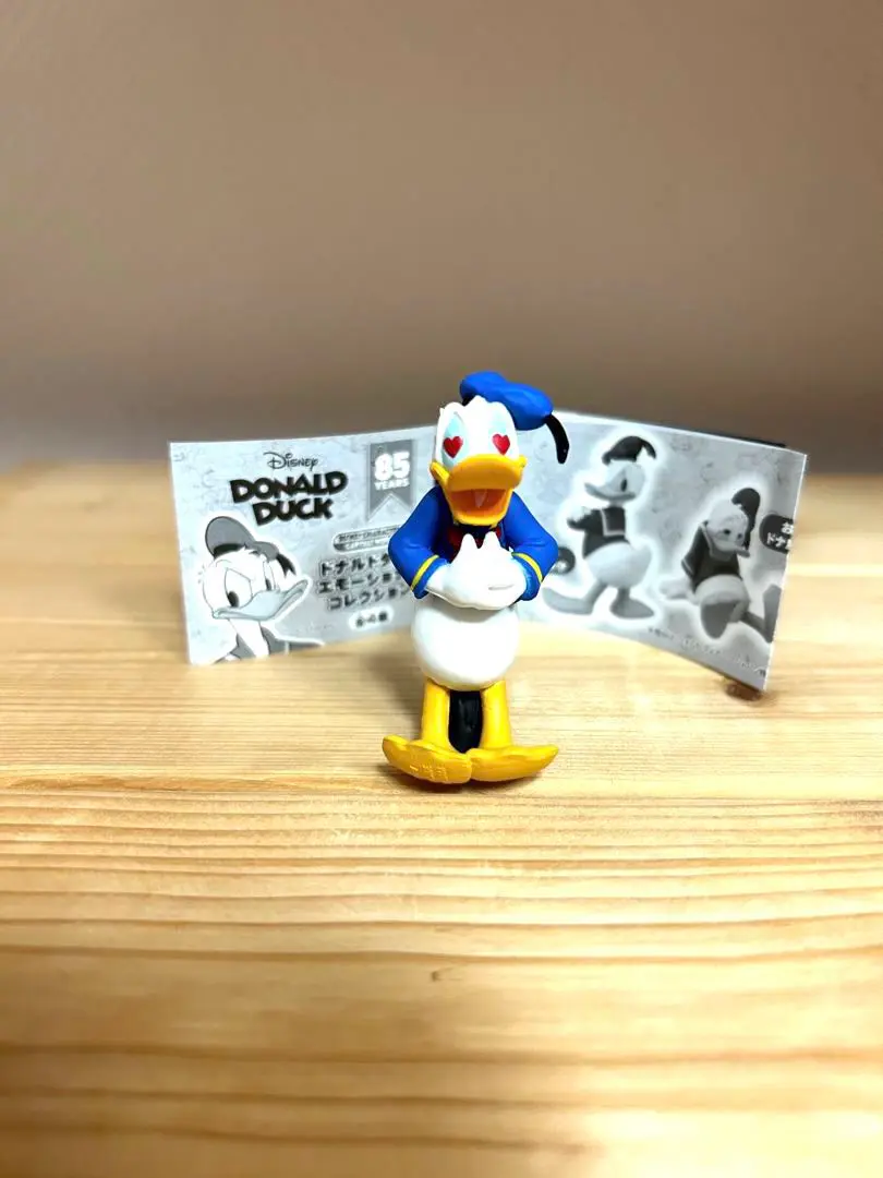 ドナルド SHOWCASE COLLECTION フィギュア ＊非売品＊ ④
