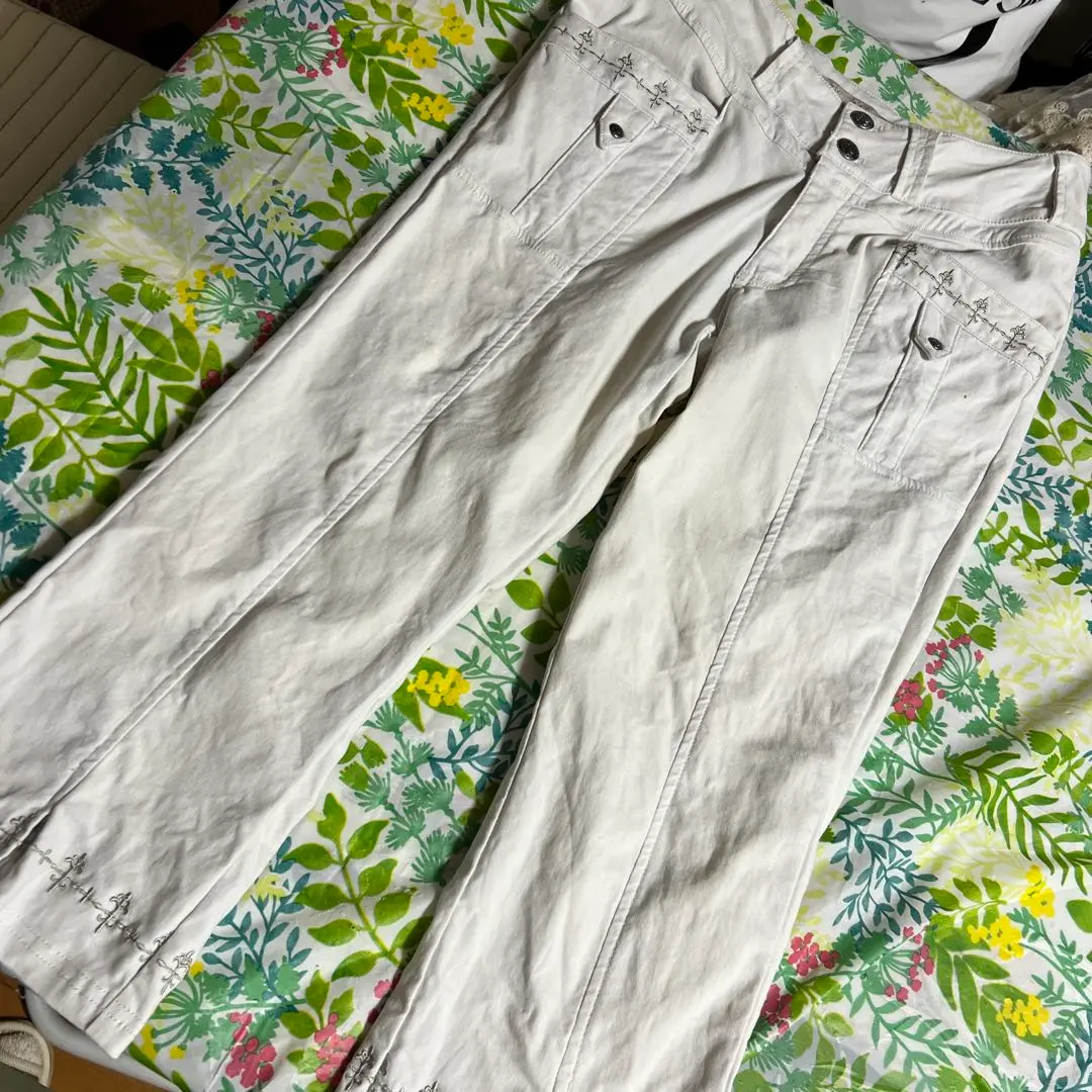 オッズオン ◡̈ パンツ　ストレッチ　ブーツカット 大きいサイズ すごのびストレッチデニムブーツカットパンツ