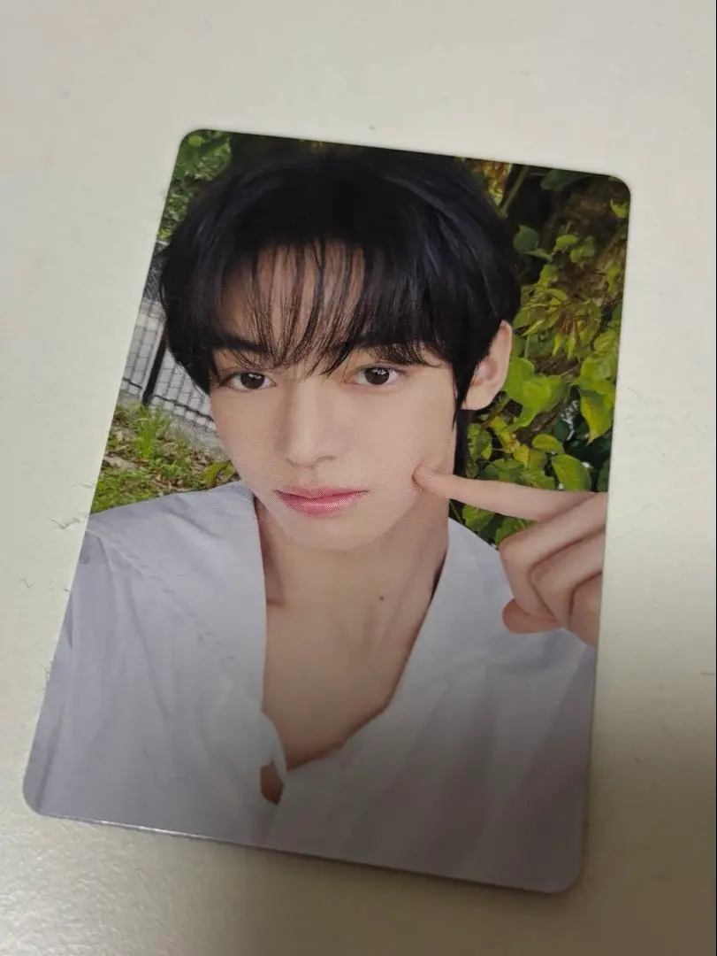 Thumbnail of TWS Hanjin trading card