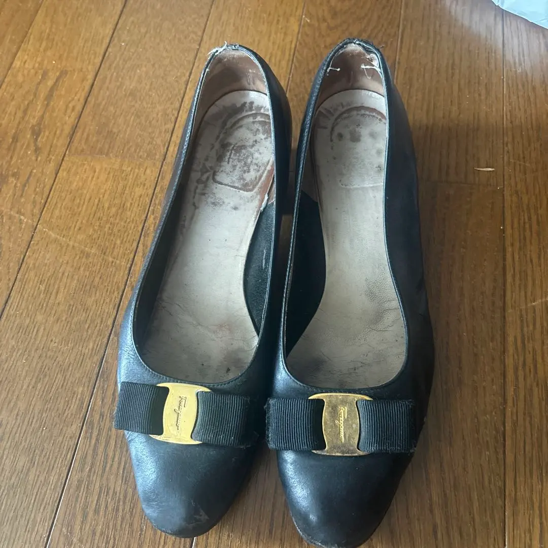 Thumbnail of Price reduced: Ferragamo black shoes with ribbon, approx. 3cm heel, 8C