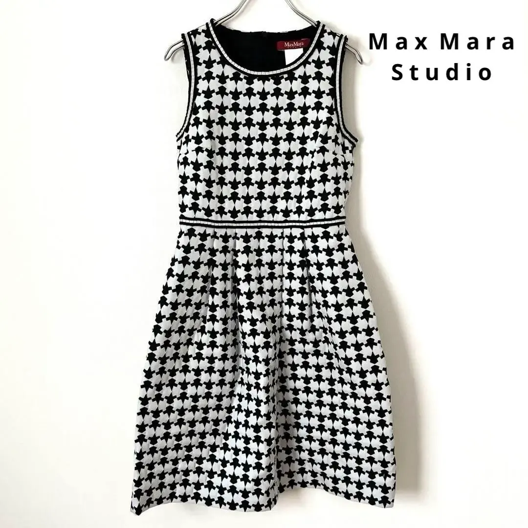 Thumbnail of Max Mara Studio Houndstooth Jacquard Sleeveless Dress